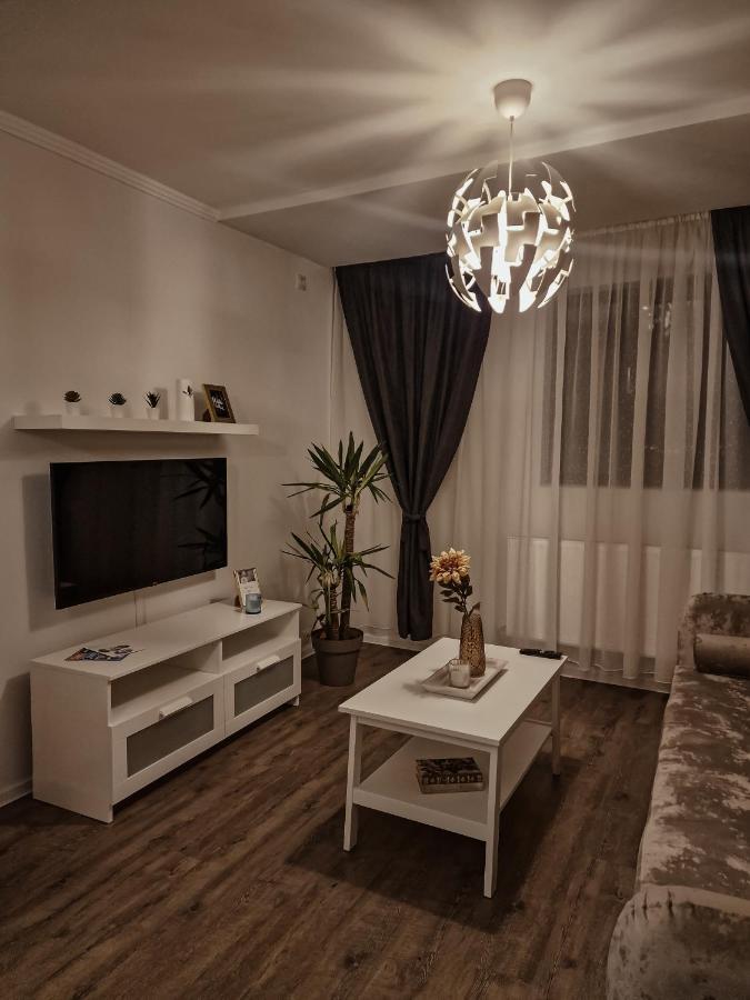 Immocity Oradea Εξωτερικό φωτογραφία